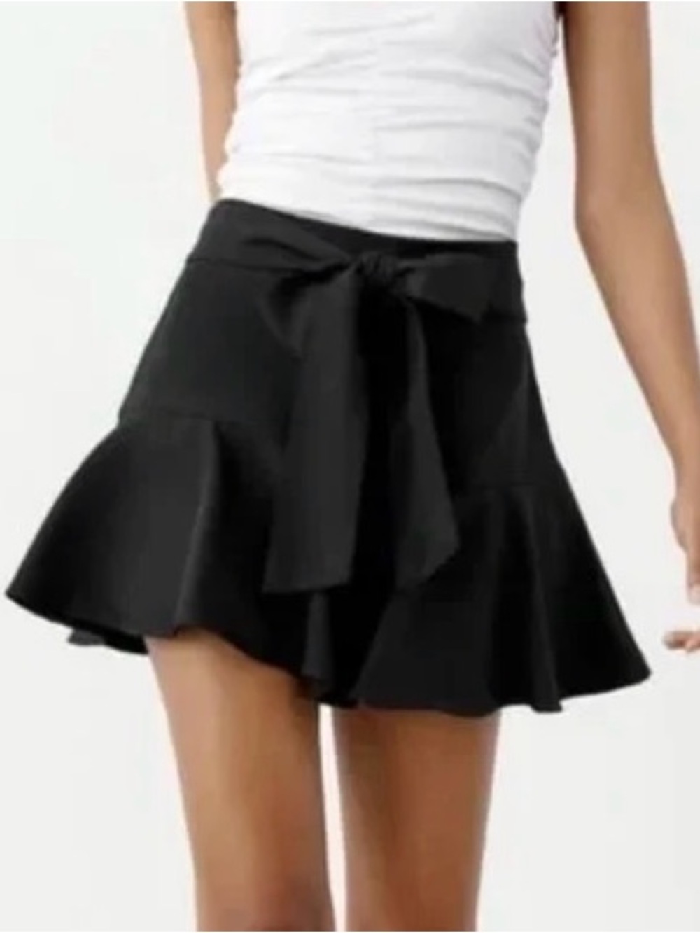 ZARA Women’s black mini skort size XS
